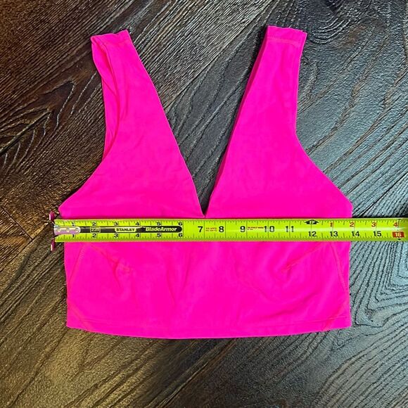 FP Movement Never Better Crop - Picture 6 of 8